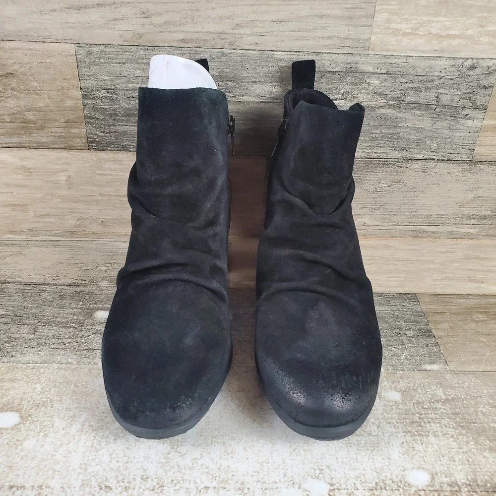 Comfortiva Brandy Womens Boots Sz 6 M Black Slouchy Suede Block Heel Side Zip